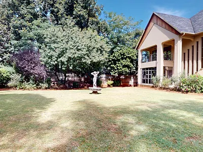 5 Bedroom House For Sale in Germiston - KaHr.webp