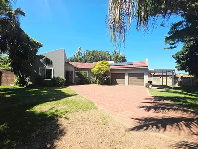 3 Bedroom House For Sale in Richards Bay - TiRj.webp