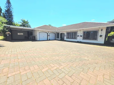 4 Bedroom House For Sale in Empangeni - 48Mm.webp