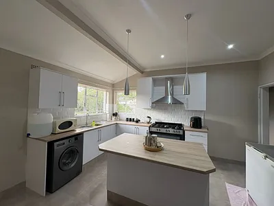 3 Bedroom House To Rent in Uitenhage - img