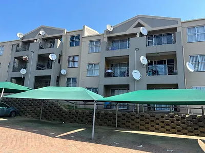 3 Bedroom Apartment For Sale in Durban - EleK.webp