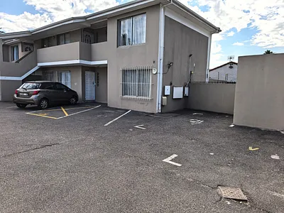1 Bedroom Apartment To Rent in Blouberg - 6rL2.webp