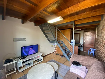 1 Bedroom Apartment For Sale in Potchefstroom - 4viG.webp