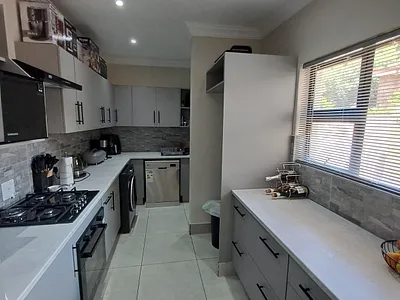 3 Bedroom House For Sale in Heidelberg - ZIxP.webp