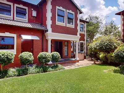 4 Bedroom House For Sale in Benoni - 6BpV.webp