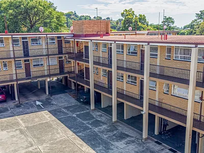 2 Bedroom Apartment For Sale in Pretoria - Dw0c.webp