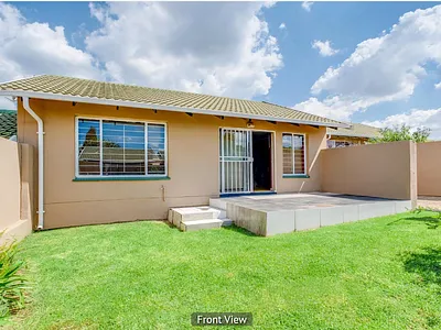 2 Bedroom Apartment For Sale in Randburg - img