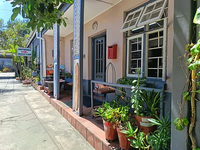 27 Bedroom House For Sale in Uitenhage - qopS.webp