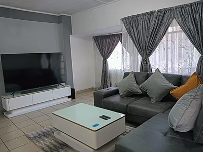2 Bedroom Apartment To Rent in Vanderbijlpark - 6qbd.webp