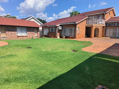 11 Bedroom House For Sale in Potchefstroom - Mef5.webp