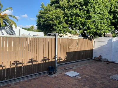 3 Bedroom House For Sale in Blouberg - hwPp.webp