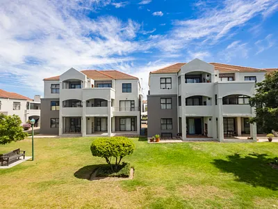 3 Bedroom Apartment For Sale in Brackenfell - GE0J.webp
