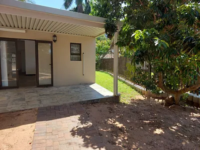 2 Bedroom Apartment To Rent in Durban North - img