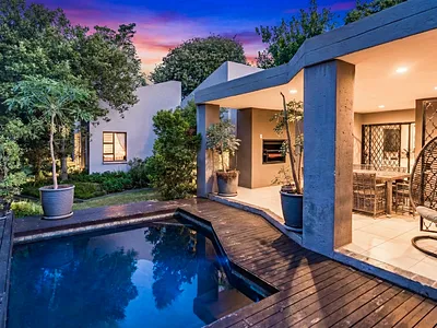 4 Bedroom House For Sale in Sandton - img