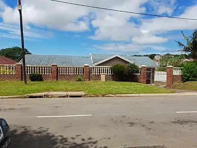 6 Bedroom House For Sale in East London - 3nUc.webp