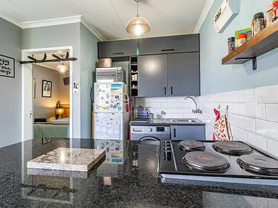 1 Bedroom Apartment For Sale in Sandton - xWdl.webp