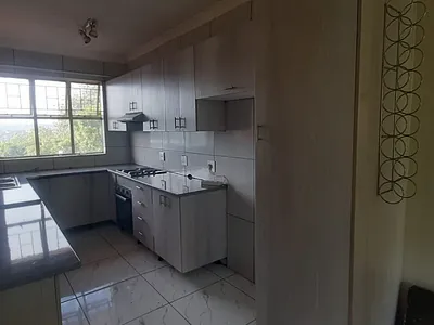 2.5 Bedroom Apartment To Rent in Pretoria - img