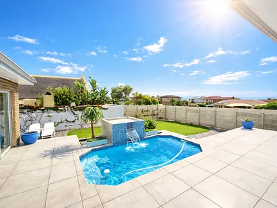 3 Bedroom House For Sale in Stilbaai West, Stilbaai - uSAn.webp