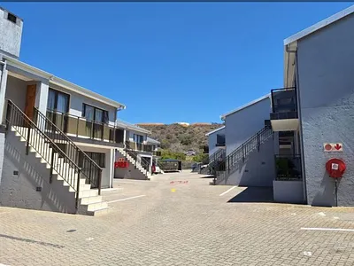 2 Bedroom Apartment To Rent in Hartenbos - img