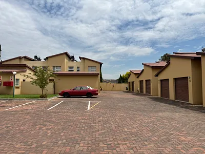 3 Bedroom Apartment For Sale in Benoni - FmjA.webp