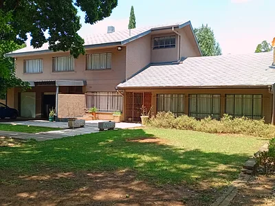 4 Bedroom House For Sale in Meyerton - e7nH.webp