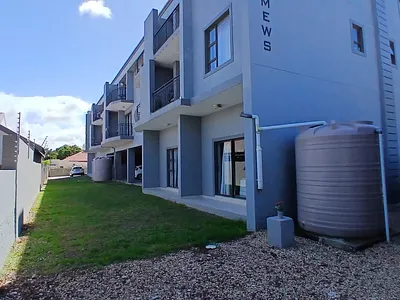 1 Bedroom Apartment For Sale in Port Elizabeth - uLhH.webp