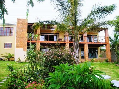 9 Bedroom House For Sale in East London - QxYf.webp