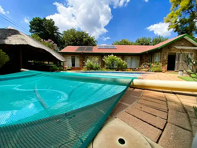 4 Bedroom House For Sale in Potchefstroom - VSlx.webp