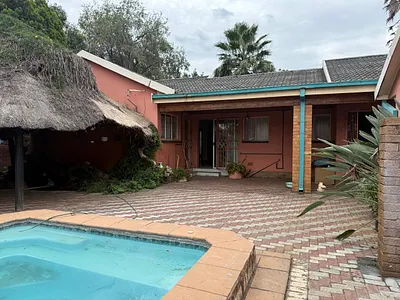 3 Bedroom House For Sale in Vanderbijlpark - pGJm.webp