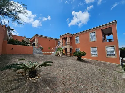 5 Bedroom House To Rent in East London - 54je.webp