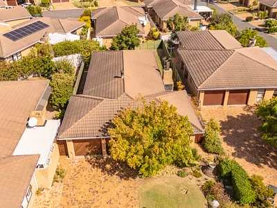 3 Bedroom House For Sale in Durbanville - e7y9.webp