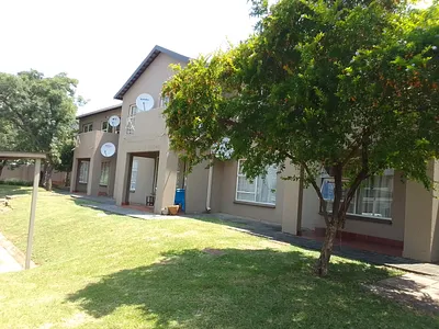 1 Bedroom Apartment To Rent in Rustenburg - img