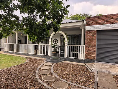 3 Bedroom House For Sale in Parys - 27Qa.webp