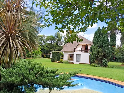 8 Bedroom House For Sale in Glen Austin, Midrand - img