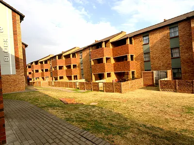 1 Bedroom Apartment To Rent in Johannesburg - qpa5.webp