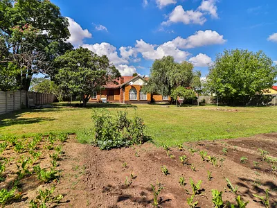 4 Bedroom House For Sale in Nigel - img