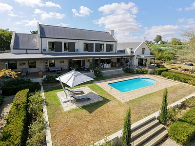 6 Bedroom House For Sale in Riebeek Valley - CcXU.webp
