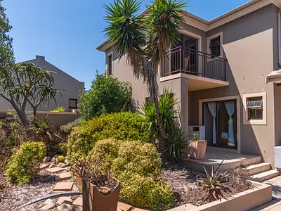 4 Bedroom House For Sale in Blouberg - nTWu.webp