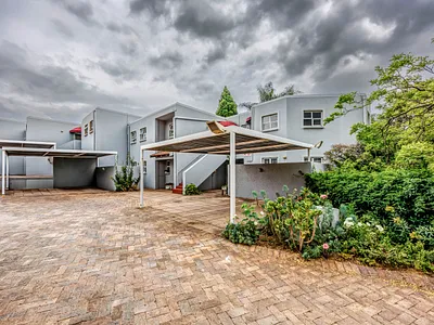 1 Bedroom Apartment For Sale in Sandton - bQSZ.webp