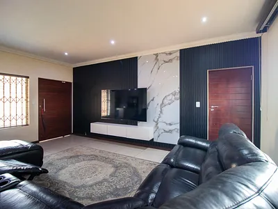 3 Bedroom House For Sale in Alberton - img