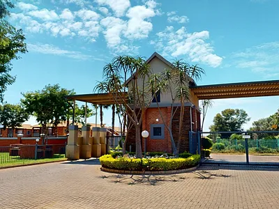 3 Bedroom Apartment For Sale in Pretoria - eteu.webp