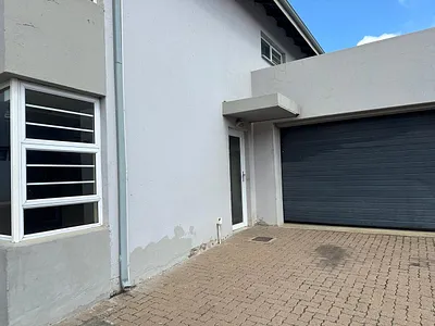 3 Bedroom Apartment For Sale in Witbank - img