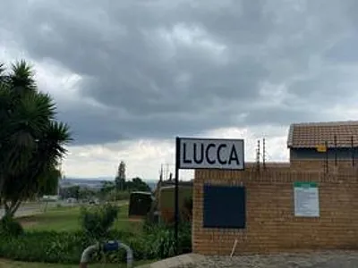 2 Bedroom Townhouse For Sale in Midrand - R4jr.webp