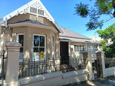 5 Bedroom House For Sale in Uitenhage - img