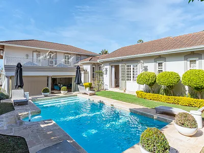 5 Bedroom House For Sale in Umhlanga - 7aqU.webp