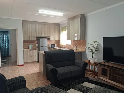 1 Bedroom Apartment To Rent in East London - M0jq.webp