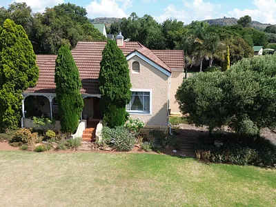 4 Bedroom House For Sale in Heidelberg - img