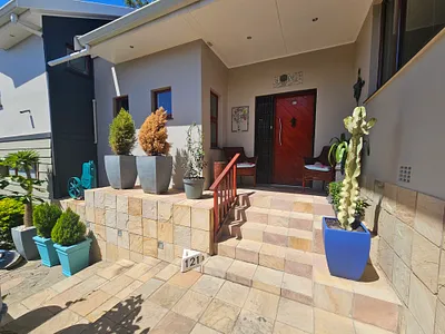 1 Bedroom Apartment To Rent in East London - fKxn.webp