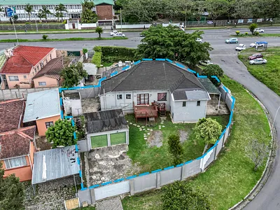 3 Bedroom House For Sale in East London - img