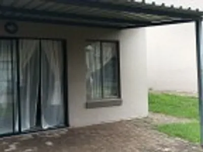 2 Bedroom Apartment For Sale in Akasia - s74D.webp